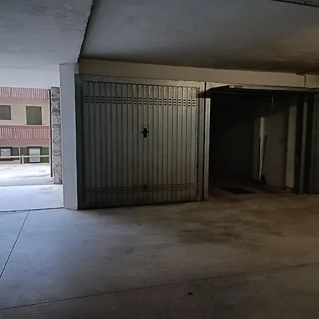 Mountain Haven Free Parking